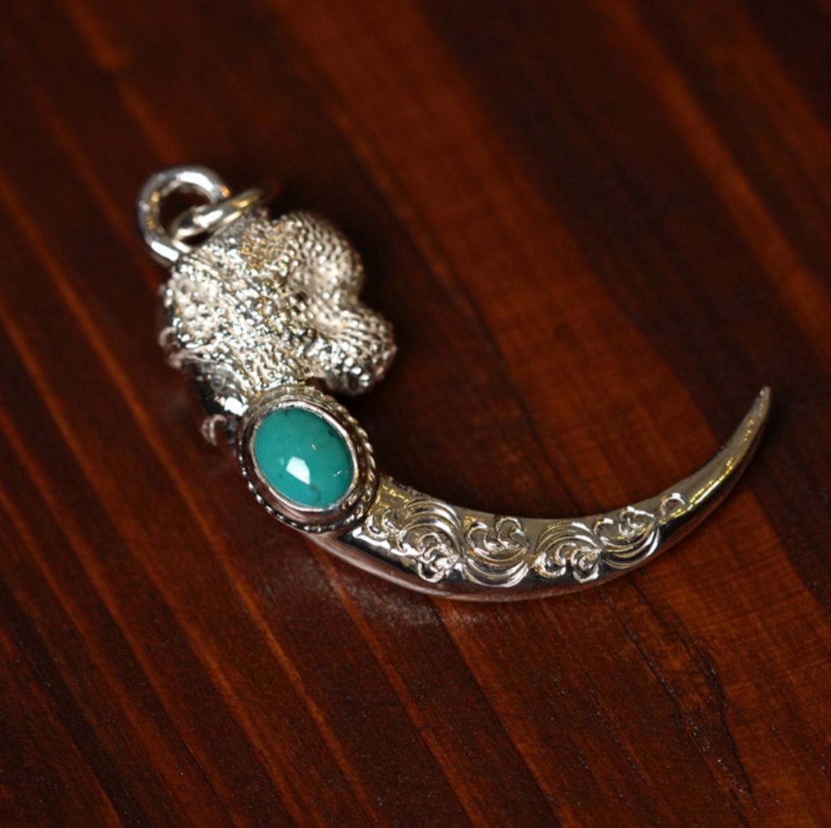 First Arrow's Silver P-369R Arabesque Eagle Claw With Turquoise(L)