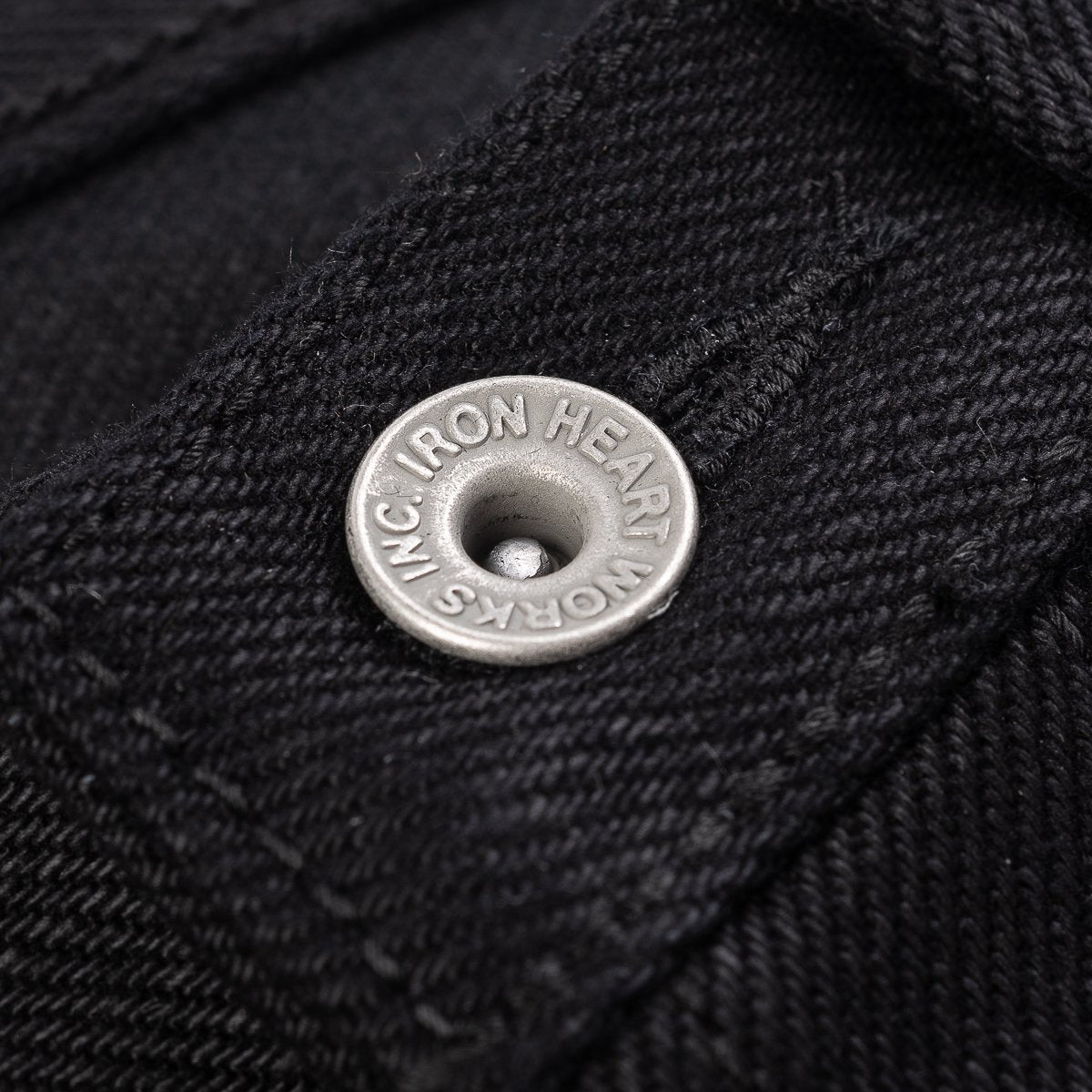 Iron Heart 777 XHS 25 oz Black Black Selvedge Denim
