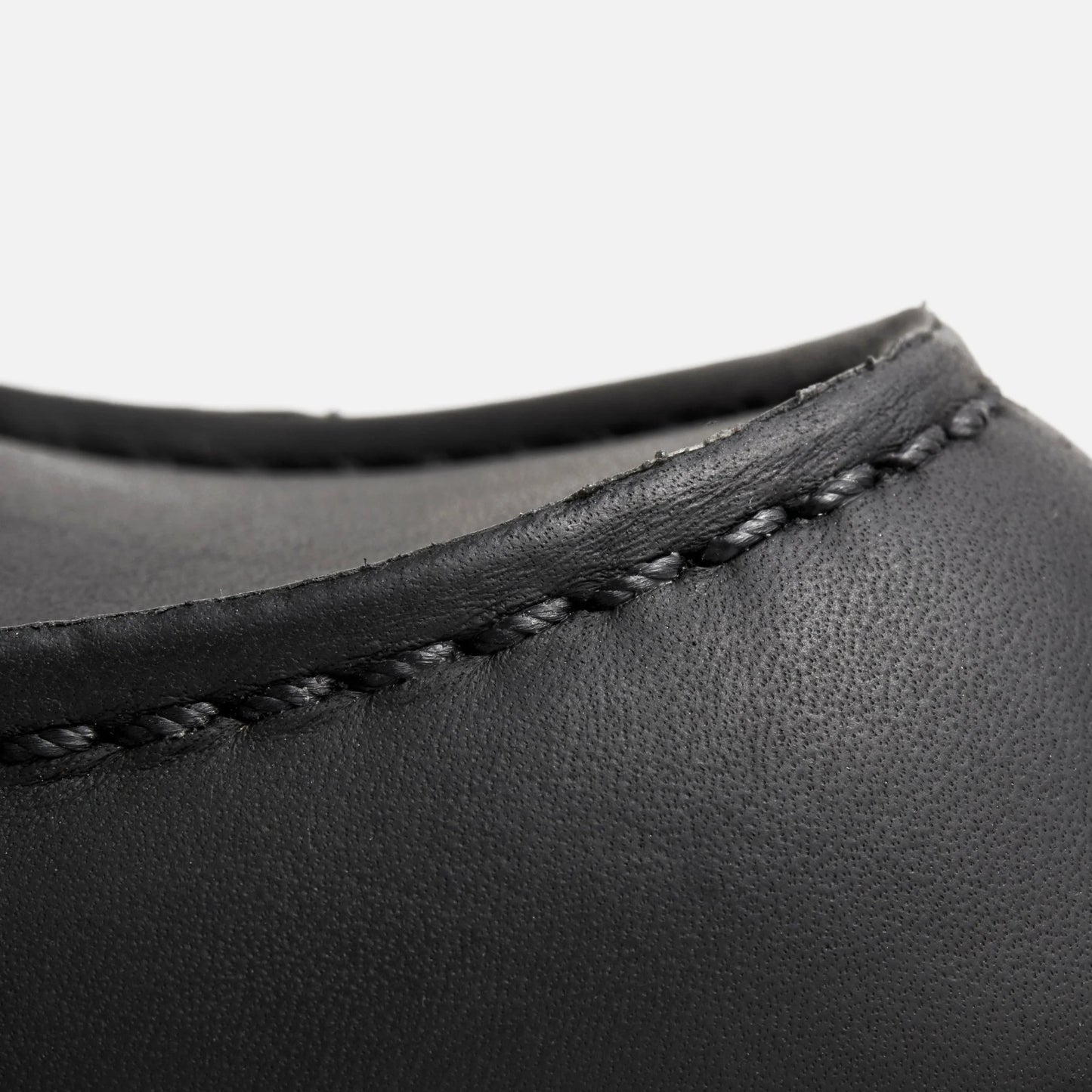 Red Wing Shoes 8074 Classic Moctoe Black Harness
