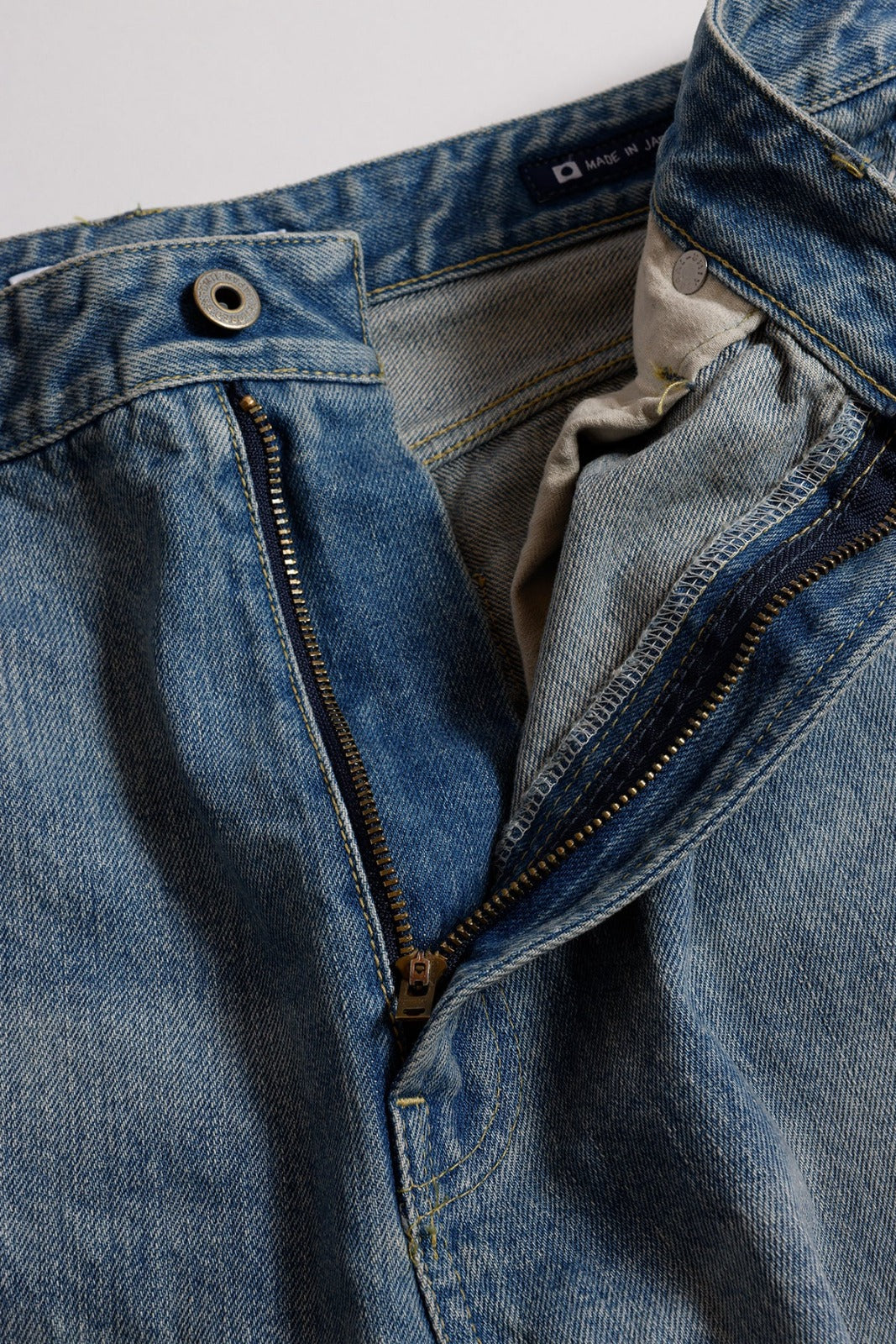 FDMTL WIDE FIT DENIM CS135 FA26/MB135 INDIGO