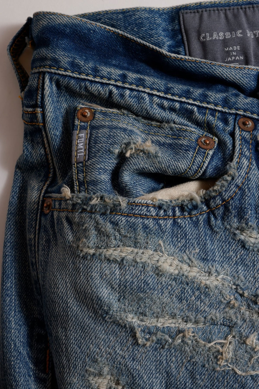FDMTL CLASSIC STRAIGHT DENIM CS136 FA26/MG136 INDIGO