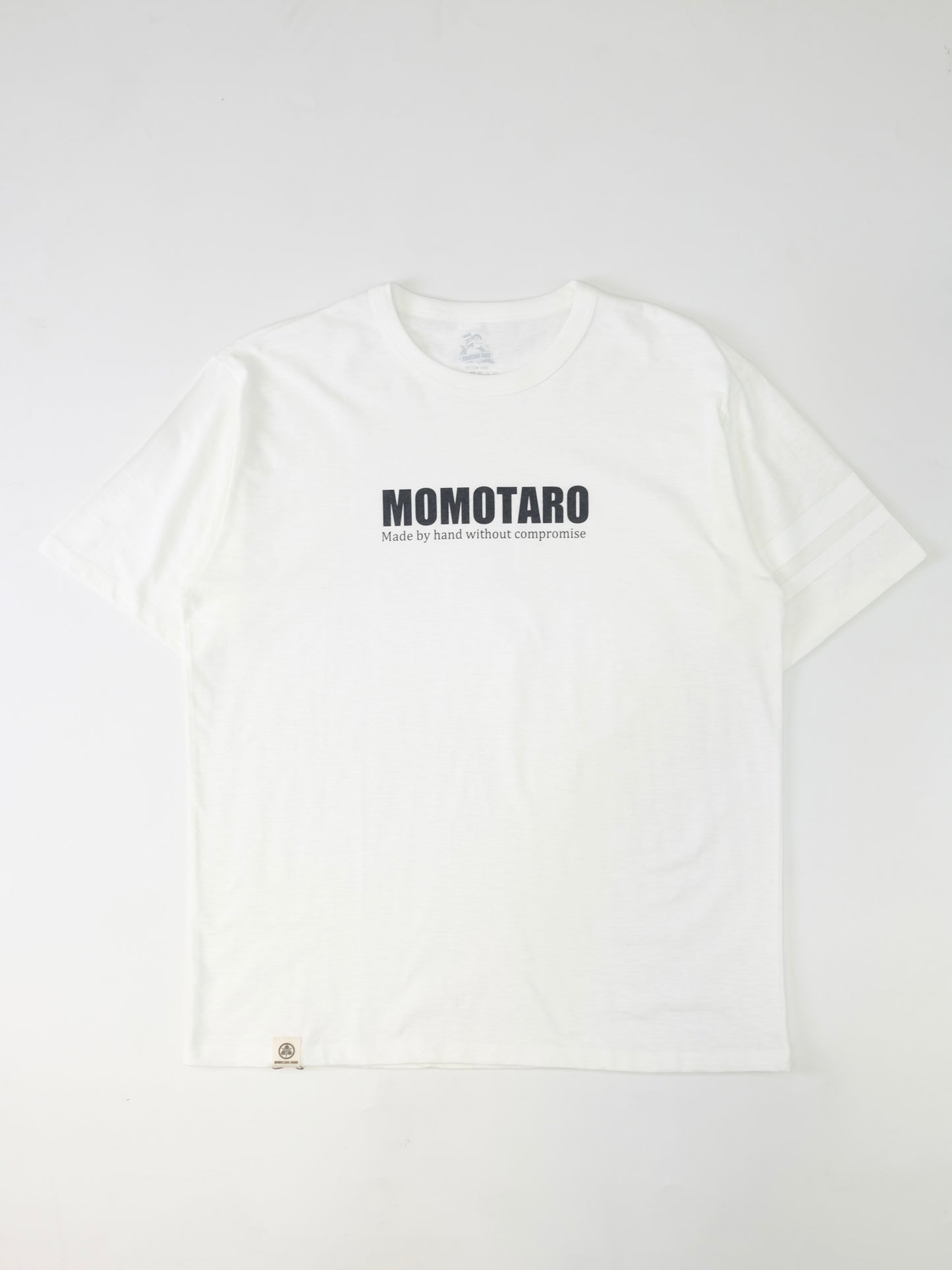 Momotaro 07-090 Going To Battle Tshirt White