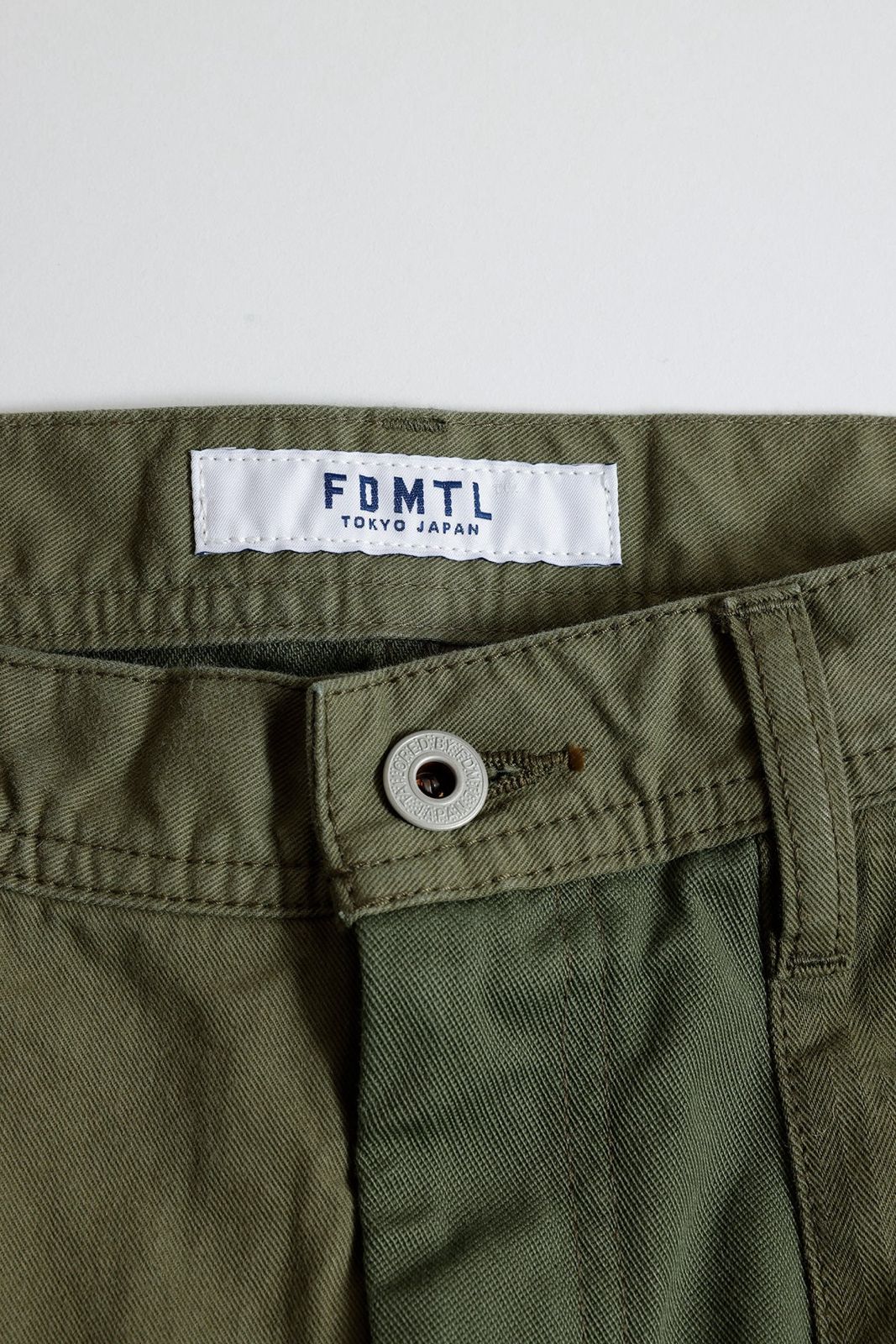 FDMTL FA25PN31B PATCHWORK PANTS RINSE KHAKI