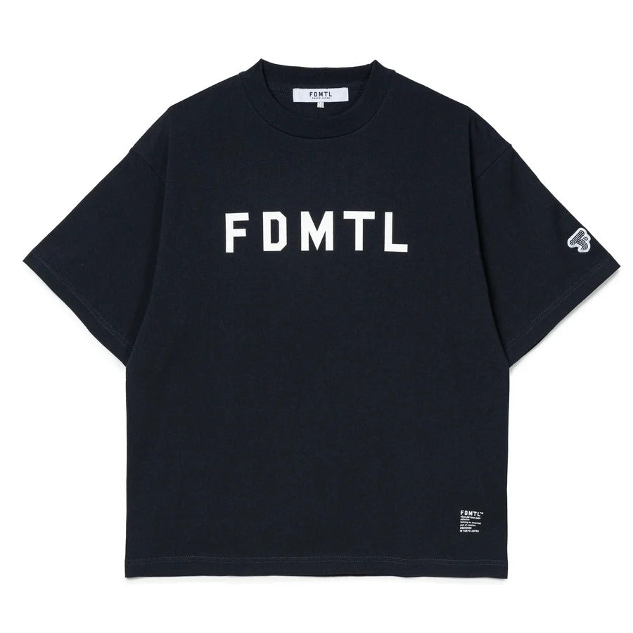 FDMTL LOGO TEE T-shirt FA25/TE31 NAVY