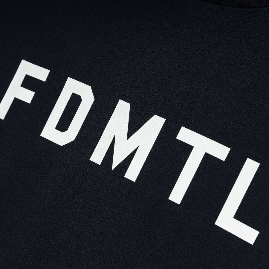 FDMTL LOGO TEE T-shirt FA25/TE31 NAVY