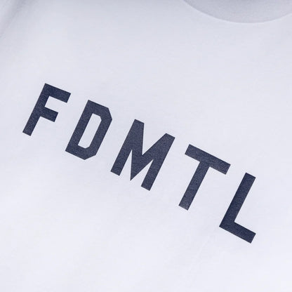 FDMTL LOGO TEE T-shirt FA25/TE31 WHITE