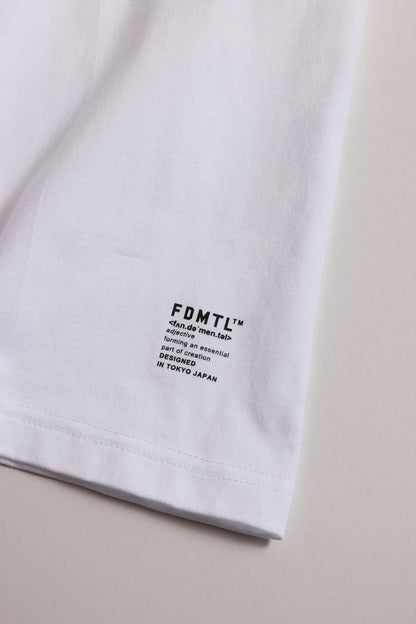 FDMTL LOGO TEE WHITE FA26/TE16