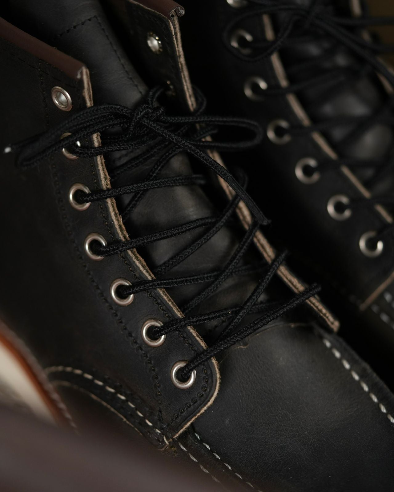 Red Wing Shoes 8890 Classic Moc Charcoal