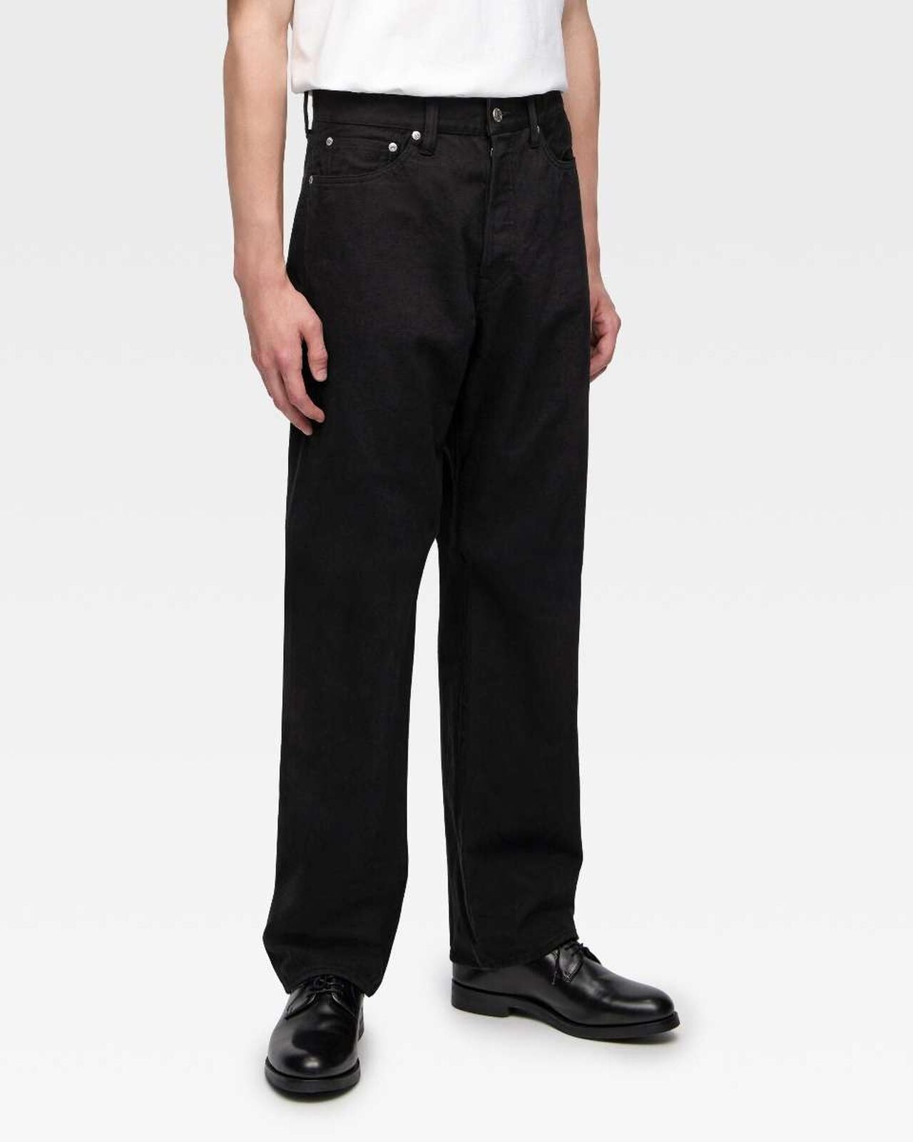 MOMOTARO JEANS MMJE6401 15oz #100 "Kyotomontsuki Dyed" Straight Black Jeans