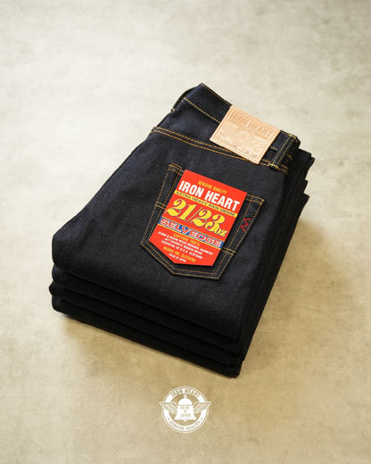 Iron heart 634S UHR 21/23Oz Ultra Heavy Raw Selvedge Denim Straight Cut Jeans - Indigo