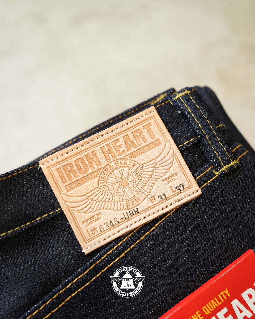 Iron heart 634S UHR 21/23Oz Ultra Heavy Raw Selvedge Denim Straight Cut Jeans - Indigo